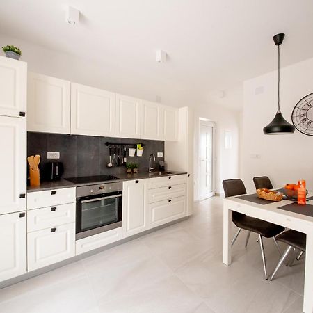 Casa Ol'Bol - Modern Apartment With Seaview And Private Large Backyard Exterior foto